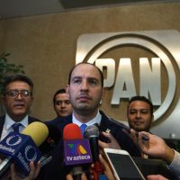 Barbosa arranca con una deuda moral y una mancha política: PAN