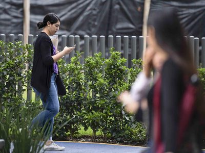 ¡Atención estudiantes! Podrán usar Internet gratis en sus celulares
