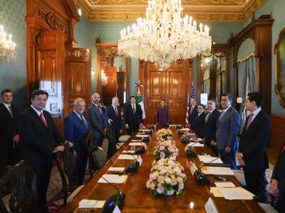 México y EU pactan “grupo de alto nivel” para luchar contra cárteles del narcotráfico