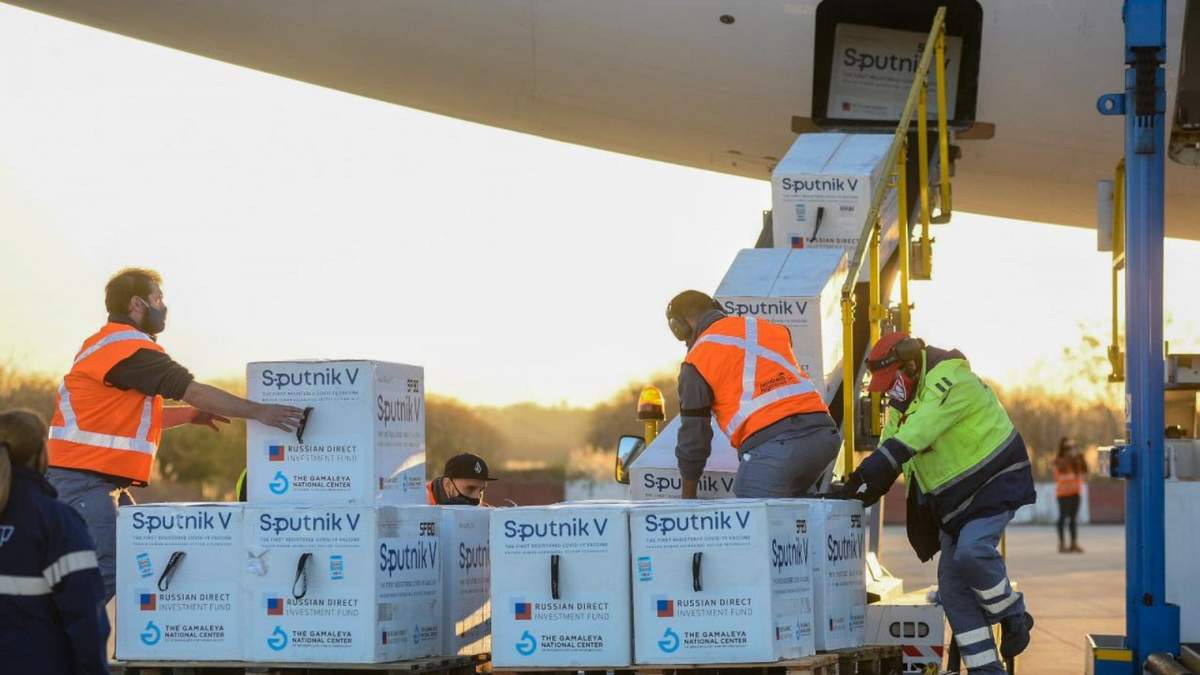 La próxima semana arribaran nuevos lotes de la segunda dosis de la vacuna Sputnik V. Fuente: (Twitter)