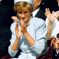 Misión de madre: Diana de Gales podría reunir al príncipe William con Harry