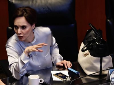 Lilly Téllez: "¿cuáles son los intereses del crimen organizado que Manuel Espino quiere atender?"