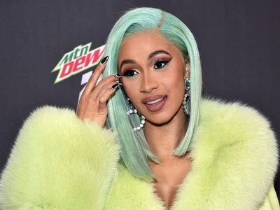 ¿Papelón? Se filtró video de Cardi B cantando un inolvidable tema de Ana Gabriel