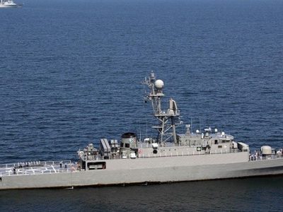 Estados Unidos hundió un buque iraní con 180 tripulantes