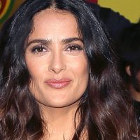 ¡Con mucho glamour! Salma Hayek se lució con increíble TBT inspirado en una famosa fiesta