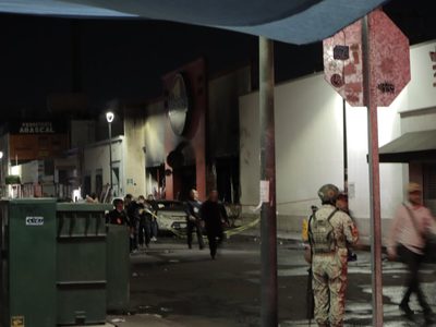 Incendio en tienda Waldo’s de Hermosillo deja 23 muertos y 12 lesionados