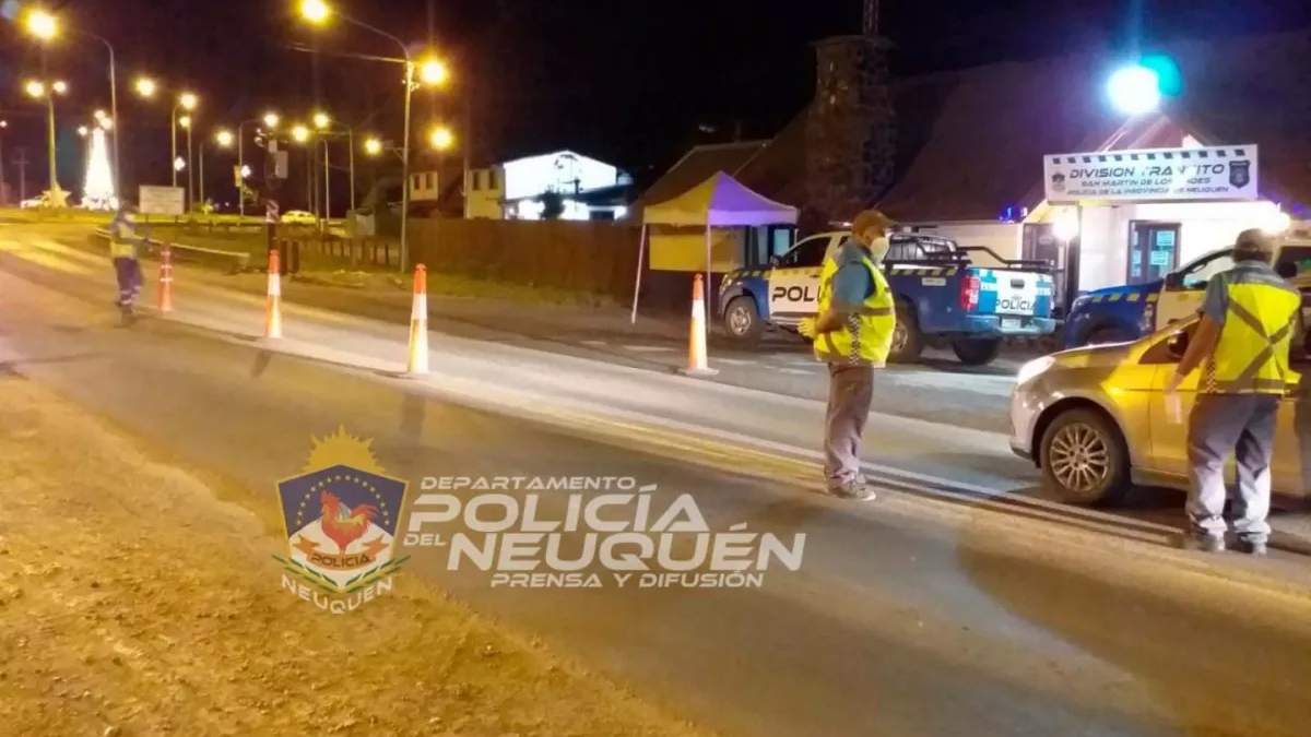 Controles policiales en oeste de la capital. Fuente: Policía de Neuquén.
