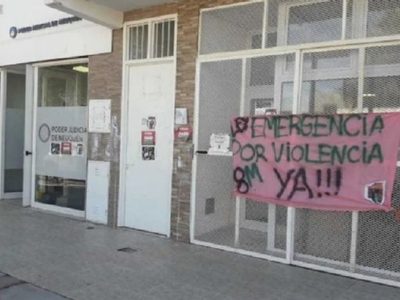 Juzgan a un policía de Rincón de los Sauces por golpear y amenazar a su pareja