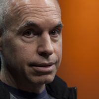 ¡Haz lo que digo, pero no lo que hago! Larreta desafió al coronavirus y se volvió viral en las redes