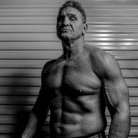 Ken Shamrock, un peleador que pasó por mil batallas en la vida