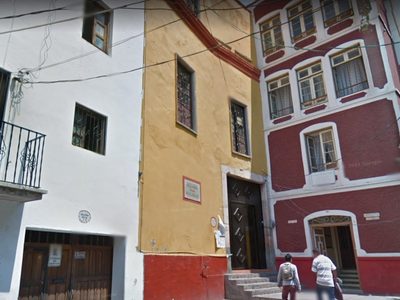 Por reto viral, 15 alumnos de primaria se intoxican con clonazepam en Guanajuato