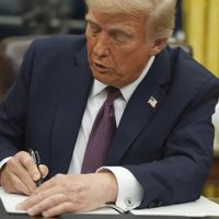 Nueva Jersey lidera esfuerzo para impugnar orden ejecutiva de Trump sobre ciudadanía por nacimiento
