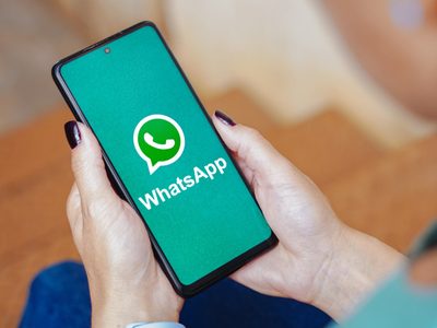 El truco para liberar espacio en el WhatsApp de tu celular sin borrar información importante