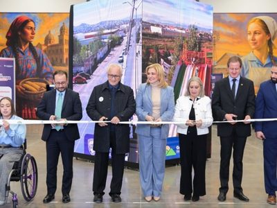 Maru Campos inaugura el Centro de Convenciones Centenario Tres Culturas en Cuauhtémoc