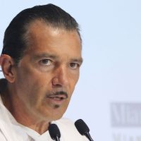¡Alguien tiene que ayudarlo! La desesperación de Antonio Banderas por la cuarentena