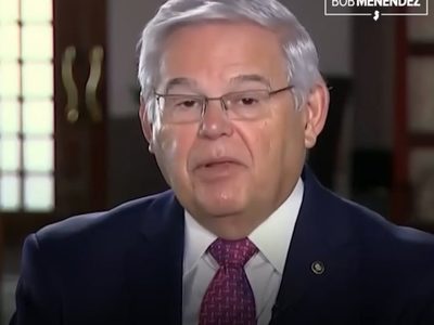 México va en la dirección equivocada en seguridad, acusa el senador demócrata Bob Menendez