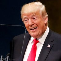 Las peligrosas y desopilantes recomendaciones de Trump para combatir al coronavirus