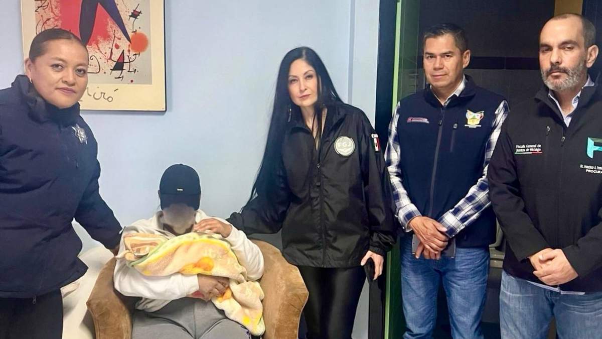 Familia recupera al bebé robado en Pachuca