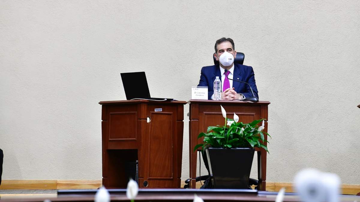 Lorenzo Córdova, consejero presidente del INE, durante jornada electoral del 6 de junio