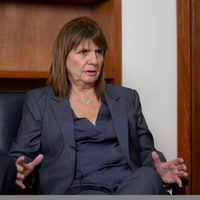 Patricia Bullrich asegura que se viene un “rediseño político” con el PRO y LLA