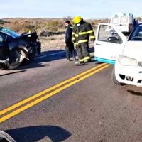 Rutas peligrosas: un accidente en Coronel Belisle dejó víctimas fatales