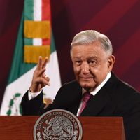 AMLO invitará a Palacio Nacional a consejeros del INE para iniciar una "nueva etapa"