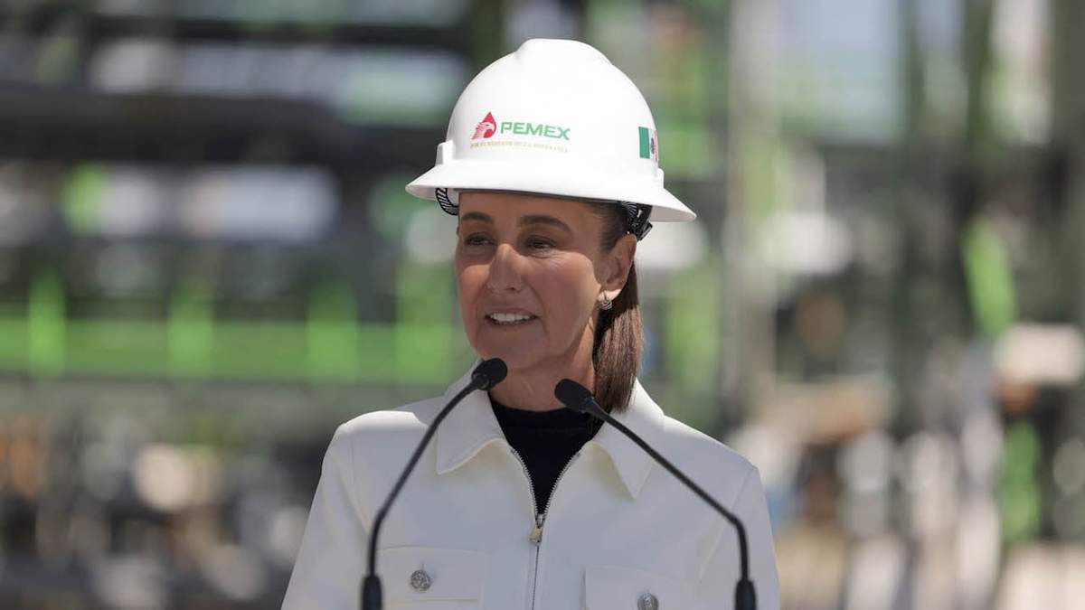 Sheinbaum en la refinería de Tula en Hidalgo