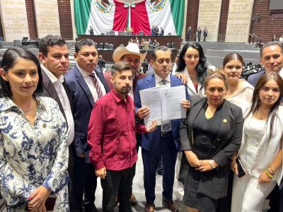Reforma judicial: diputados de Morena presentan juicio político y denuncia penal contra jueces