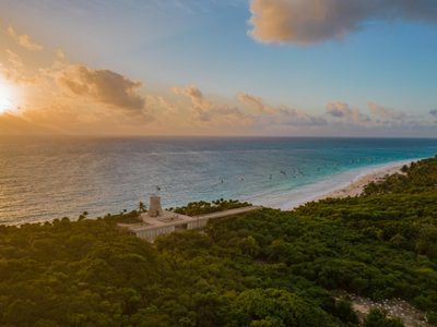 AMLO inaugura el Parque del Jaguar y el Museo de la Costa Oriental en Tulum