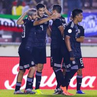 Asistencia y doblete de Jiménez dan al Tri victoria 3-0 ante Panamá