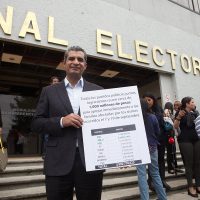 El PRI propone eliminar financiamiento público a partidos y a legisladores plurinominales