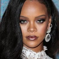¿Qué se hizo? Rihanna y su particular manera de promocionar su marca. ¡Enterate!