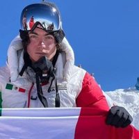 Mexicano conquista el Monte Everest y el Lhotse en tiempo récord
