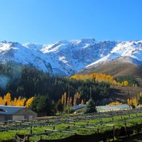 Entre montañas y magia patagónica: los paisajes que hacen única a la Cordillera del Viento