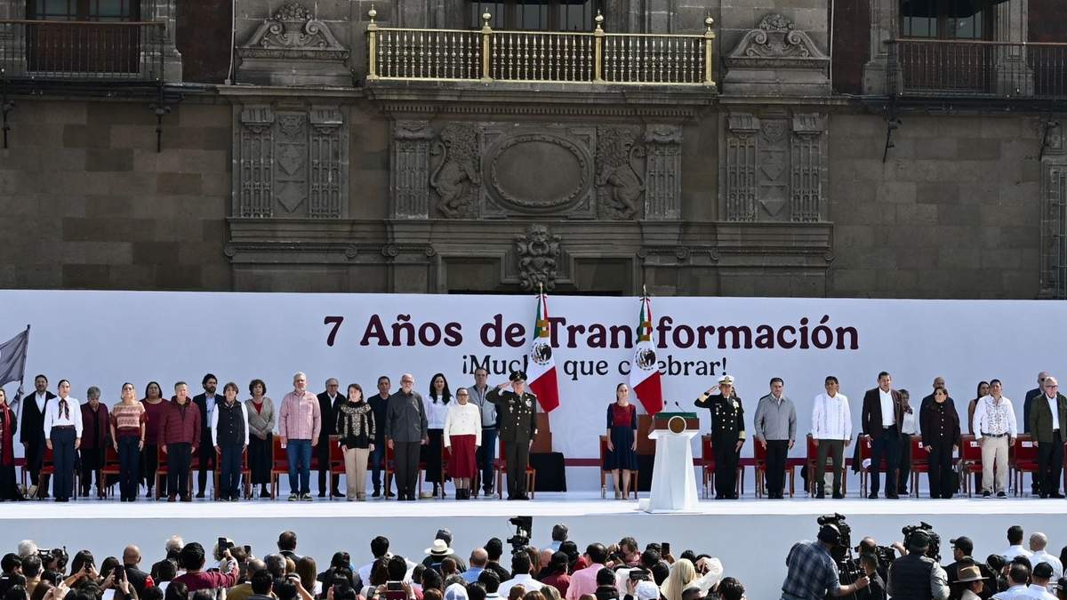Claudia Sheinbaum en el Zócalo capitalino