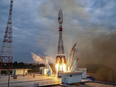 Nave espacial rusa se estrella en la Luna