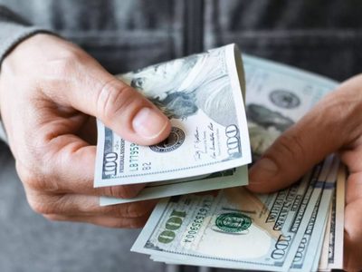 ARCA estableció nuevas condiciones para facturar en dólares