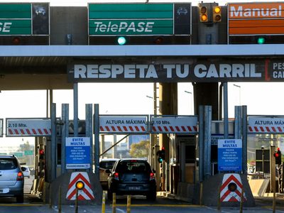 Nuevo aumento: los peajes nacionales subirán sus precios un 50%