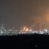 Explosión en refinería de Pemex en Salinas Cruz, Oaxaca; seis personas lesionadas (Video)