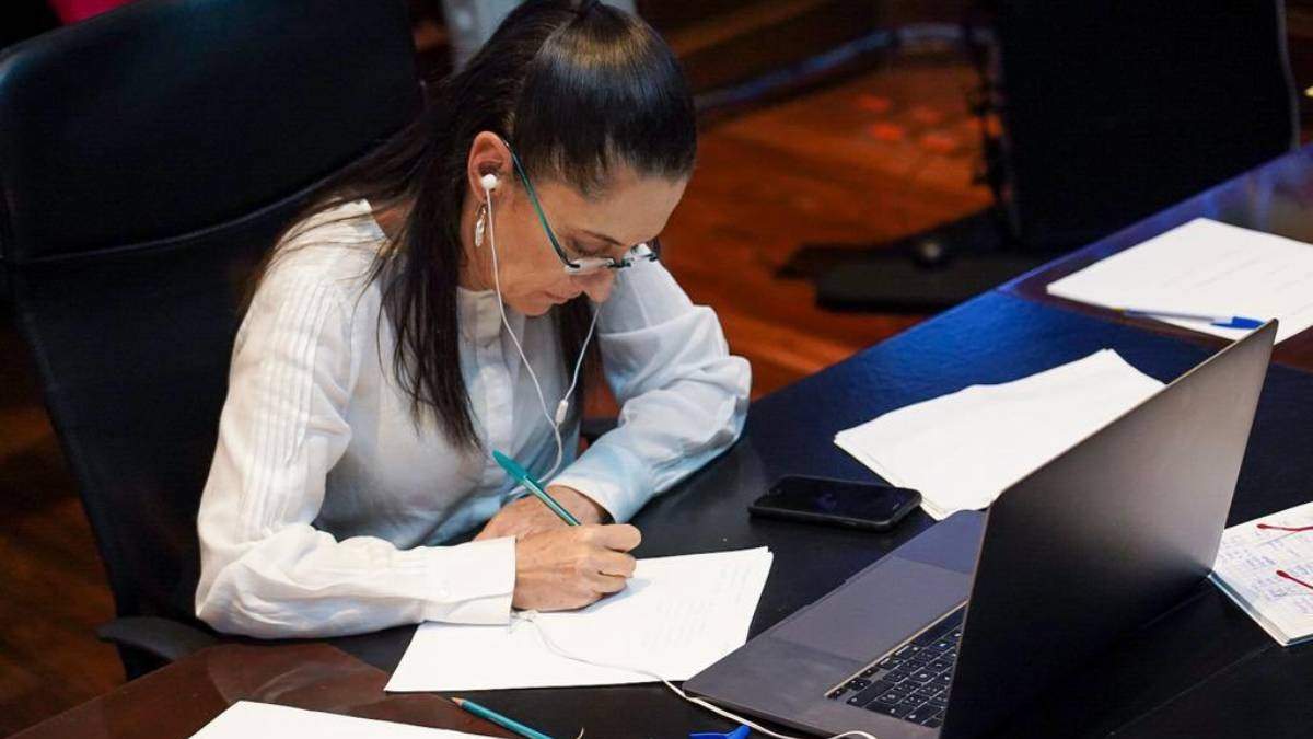 La jefa de gobierno atendió audiencias públicas este jueves