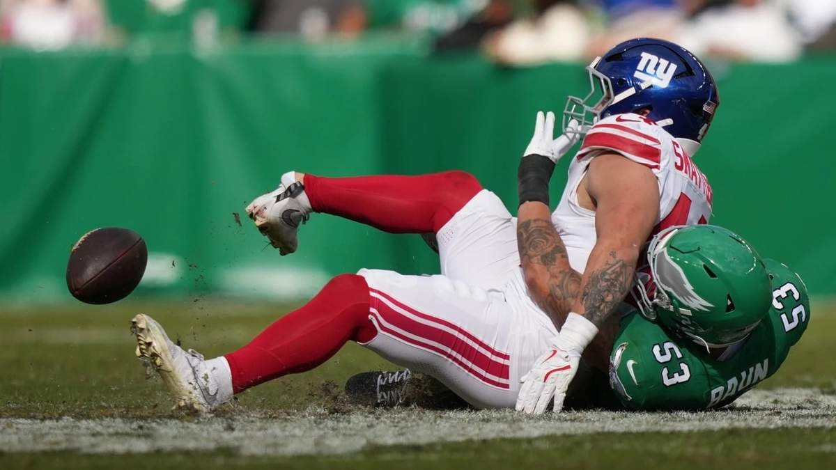Cam Skattebo, de los Giants, se someterá a cirugía tras dislocarse el tobillo derecho