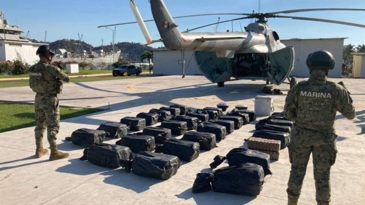 La droga decomisada en las costas de Colima y Michoacán
