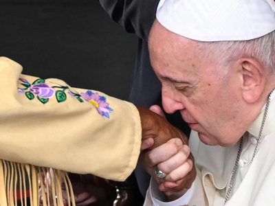 “Estoy profundamente dolido”: el papa Francisco pidió perdón a los pueblos indígenas de Canadá