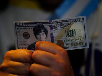 Javier Milei clonó a su perro y esto fue lo que gastó