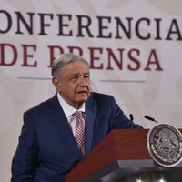 AMLO celebra la “milagrosa” autorización de la Cofece para la compra de 13 plantas a Iberdrola