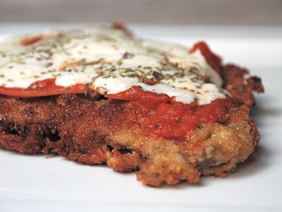Cómo elaborar la mejor milanesa a la napolitana, la comida preferida de Lionel Messi
