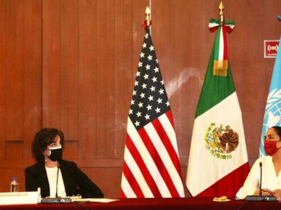 "No vengan a la frontera, está cerrada", dice Roberta Jacobson a migrantes