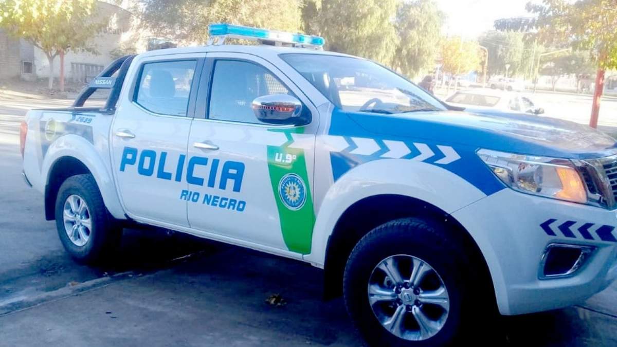 Móvil de la Policía de Río Negro. Fuente: (Twitter)