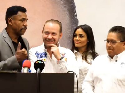 Adrián Chávez, exportero del América, renuncia a candidatura en Xochimilco por MC y se une a Taboada