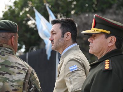 Una encuesta pone en jaque las aspiraciones de Luis Petri a la gobernación